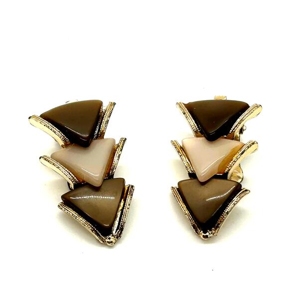 Vintage MCM Leru Thermoset 2 Tone Brown/Cream Bracelet and Earrings Set - Picture 7 of 12